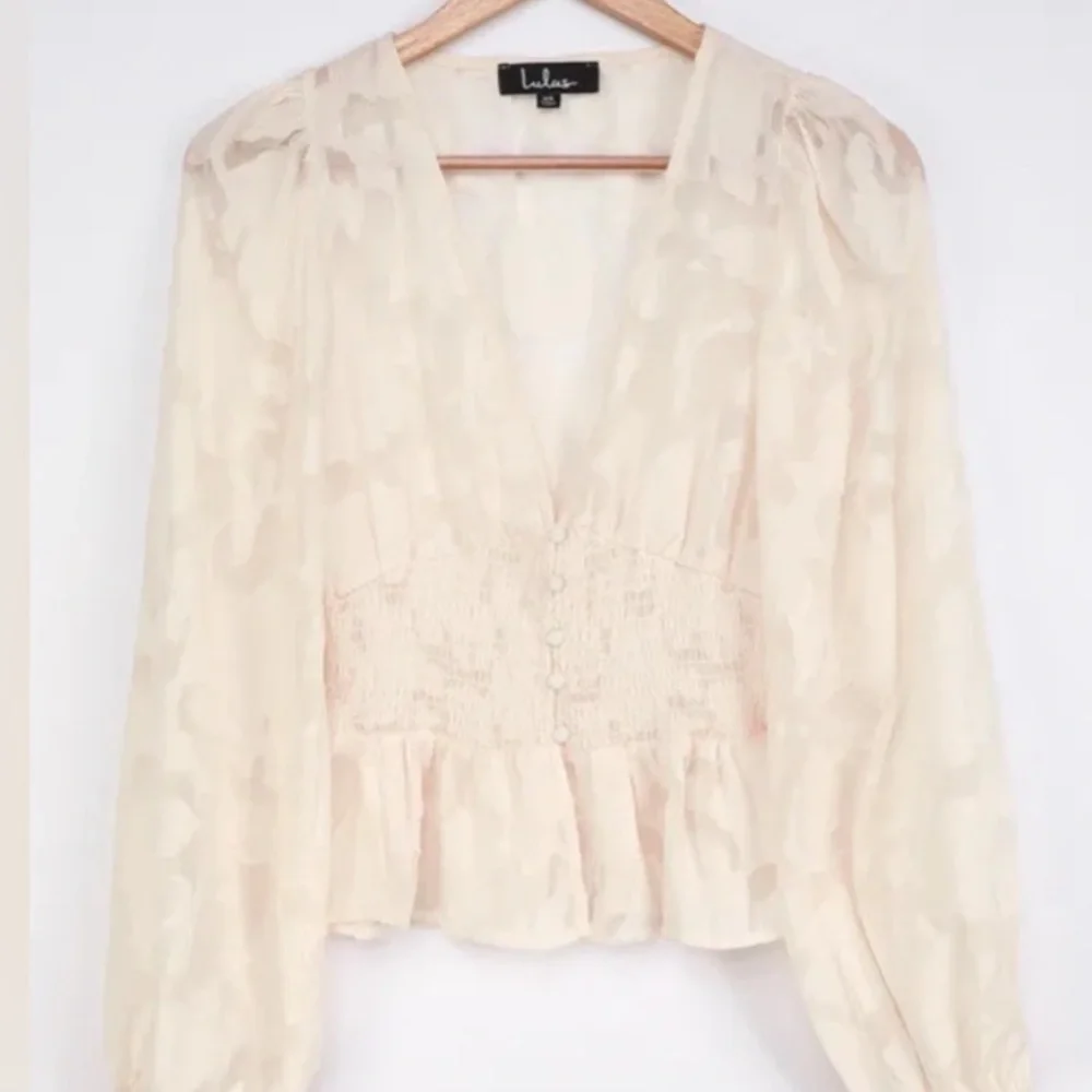 Lulus Patio Date Ivory Floral Jacquard Button-Up Long Sleeve Top - Picture 7 of 8